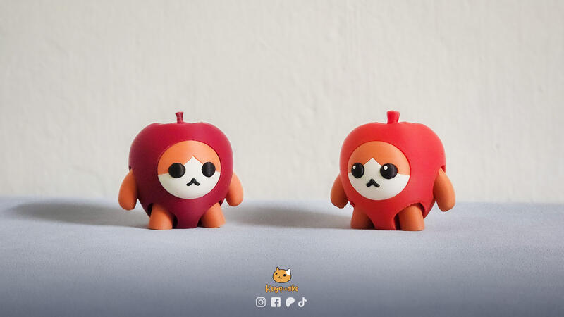 Articulated Apple Cat